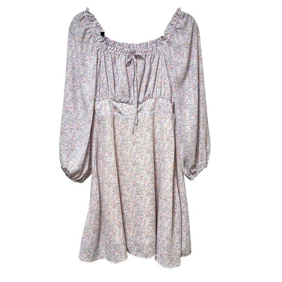 GU Dresses & Skirts - GU Lilac Floral Smocked Waist Long Sleeve Midi Dress M